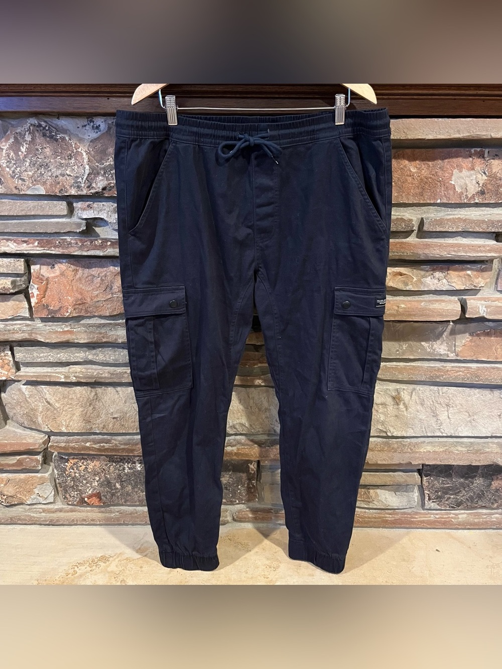 Silver Jeans Collin Stretch Cotton Navy Cargo Jogger Pants